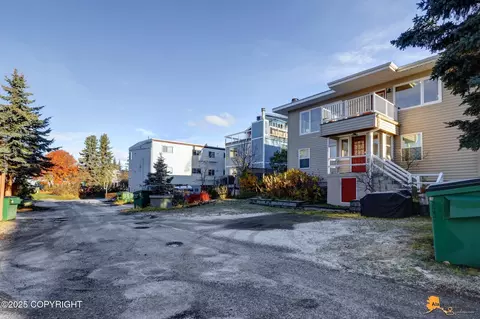 Exterior - 618 N St, Anchorage, AK 99501 photo 8 of 8