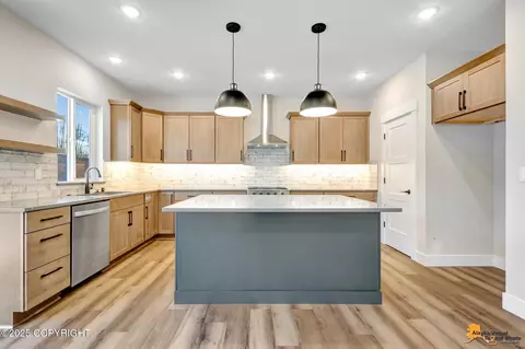 Kitchen - 8869 Chalk Hill Loop, Anchorage, AK 99502 photo 7 of 7