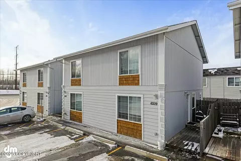 6209 E Tudor Rd # 4, Anchorage, AK 99507
