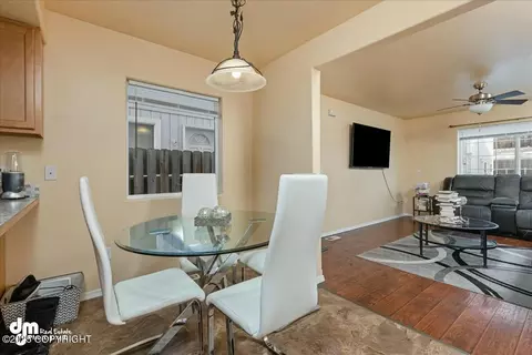 6209 E Tudor Rd # 4, Anchorage, AK 99507 photo 2
