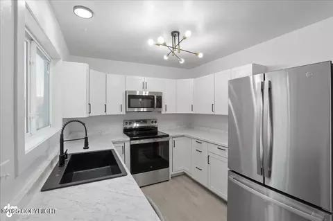 Kitchen - 6222 E 12th Ave # C-1, Anchorage, AK 99504 photo 1 of 2