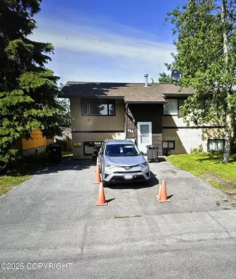 524 N Klevin St, Anchorage, AK 99508