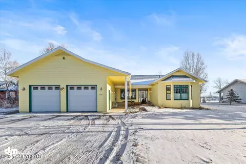 2545 Watergate Way, Kenai, AK 99611
