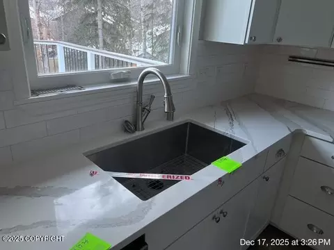 9500 Puffin Cir, Eagle River, AK 99577 photo 10