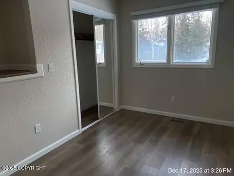 9500 Puffin Cir, Eagle River, AK 99577 photo 12