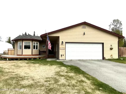 603 Magic Ave, Kenai, AK 99611