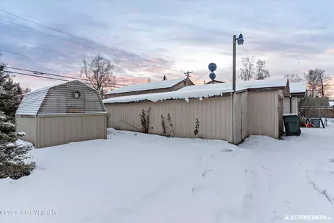 Exterior - 4100 Willow Dr, Anchorage, AK 99517 photo 5 of 6