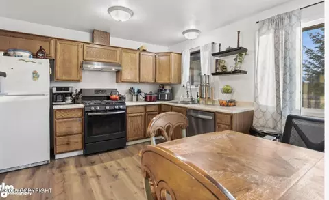 Kitchen - 3714 E 17th Ave, Anchorage, AK 99508 photo 1 of 1