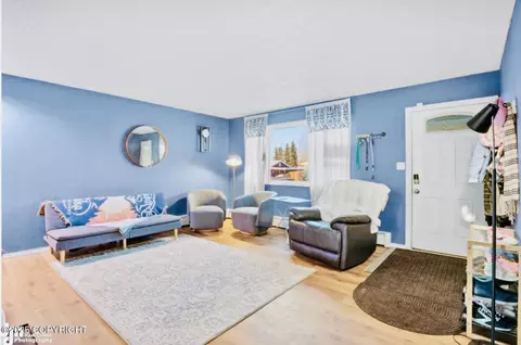 Living - 3714 E 17th Ave, Anchorage, AK 99508 photo 1 of 2