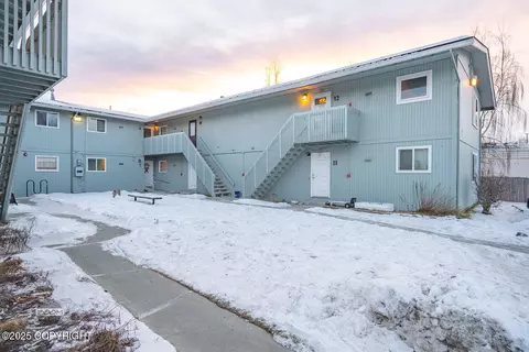 180 Grand Larry St # B-09, Anchorage, AK 99504