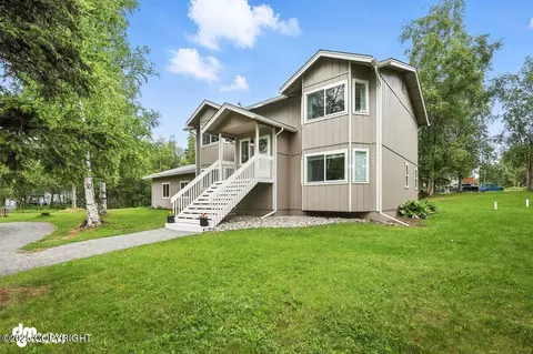 2300 E Musk Ox Cir, Wasilla, AK 99654