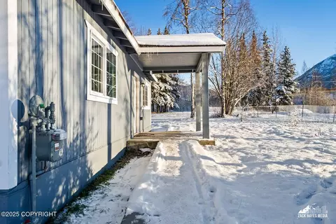 Exterior - 22179 Birchwood Loop Rd, Chugiak, AK 99567 photo 3 of 9
