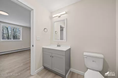 Bath - 22179 Birchwood Loop Rd, Chugiak, AK 99567 photo 3 of 4