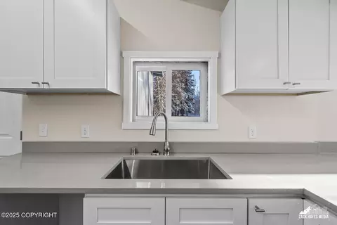 Kitchen - 22179 Birchwood Loop Rd, Chugiak, AK 99567 photo 5 of 20