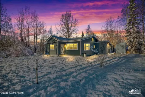 22179 Birchwood Loop Rd, Chugiak, AK 99567