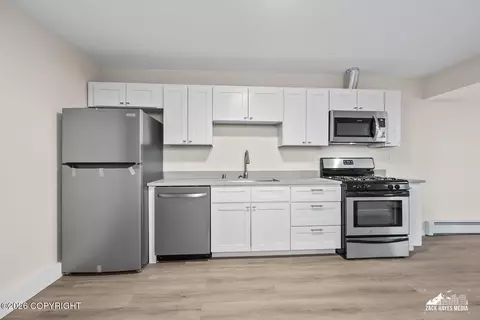Kitchen - 22179 Birchwood Loop Rd, Chugiak, AK 99567 photo 18 of 20