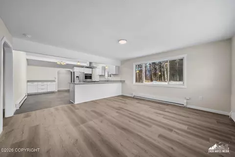 Living - 22179 Birchwood Loop Rd, Chugiak, AK 99567 photo 6 of 10