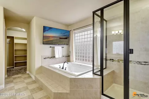 Bath - 11451 Tulin Park Loop, Anchorage, AK 99516 photo 5 of 6