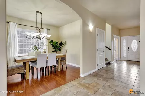 Entry Way - 11451 Tulin Park Loop, Anchorage, AK 99516 photo 4 of 11