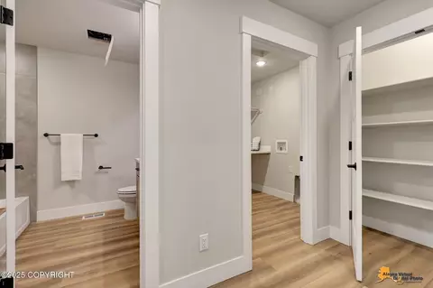 Entry Way - 8868 Chalk Hill Loop, Anchorage, AK 99502 photo 6 of 6