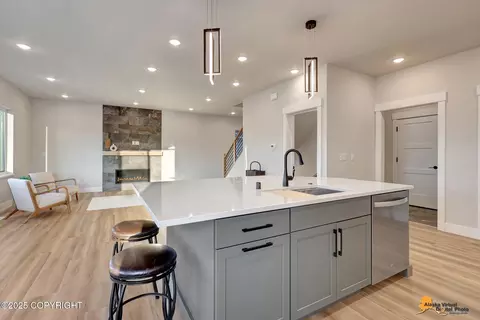 Kitchen - 8868 Chalk Hill Loop, Anchorage, AK 99502 photo 4 of 7