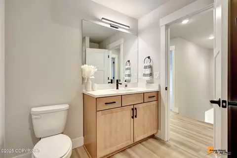 Bath - 8868 Chalk Hill Loop, Anchorage, AK 99502 photo 9 of 10