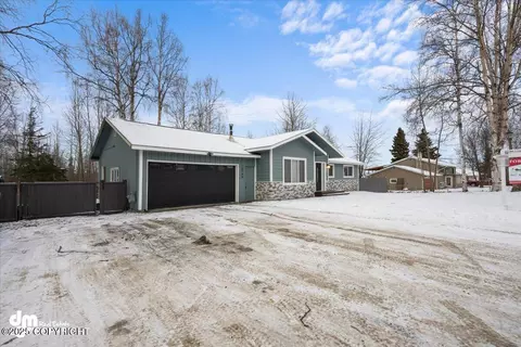 10744 Old Eagle River Rd, Eagle River, AK 99577 photo 52