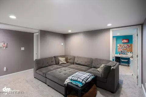 10744 Old Eagle River Rd, Eagle River, AK 99577 photo 46
