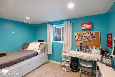 10744 Old Eagle River Rd, Eagle River, AK 99577 photo 36