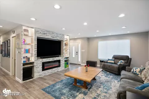 10744 Old Eagle River Rd, Eagle River, AK 99577 photo 13