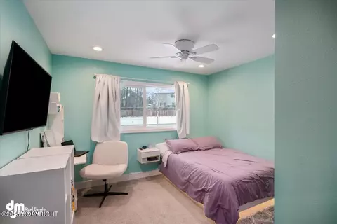 10744 Old Eagle River Rd, Eagle River, AK 99577 photo 29