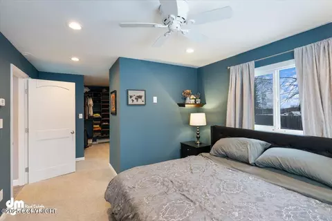 10744 Old Eagle River Rd, Eagle River, AK 99577 photo 21