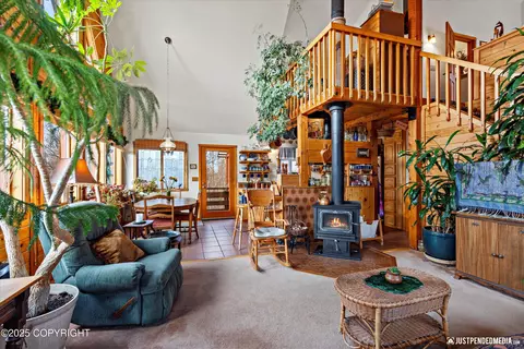 2701 N Mcrae Dr, Wasilla, AK 99654
