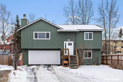 7051 Miranda Dr, Anchorage, AK 99507