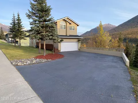 19424 Trail Bay Dr, Eagle River, AK 99577