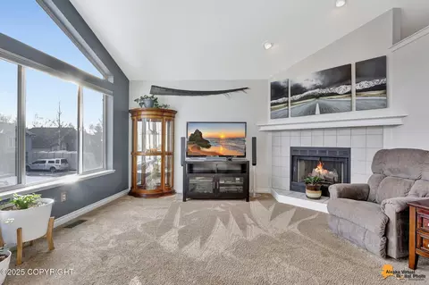 8451 Berry Patch Dr, Anchorage, AK 99502 photo 3