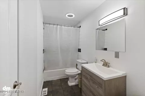 Bath - 1035 E 12th Ave, Anchorage, AK 99501 photo 1 of 2