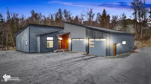 1470 W Hidden Ln Cir, Palmer, AK 99645