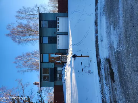 4257 Charing Cross Cir, Anchorage, AK 99504