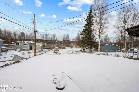 Exterior - 8525 Rangeview Ave, Anchorage, AK 99504 photo 3 of 3