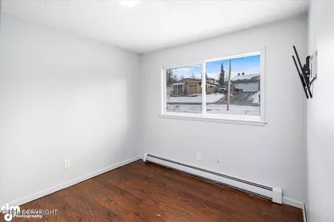 Bedroom - 8525 Rangeview Ave, Anchorage, AK 99504 photo 2 of 6