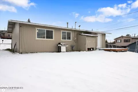Exterior - 8525 Rangeview Ave, Anchorage, AK 99504 photo 2 of 3