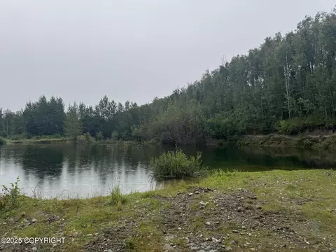 4036 S Pinnacle Peak Dr, Wasilla, AK 99623