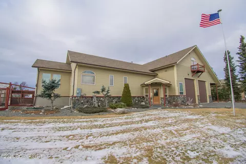 37535 Cannery Rd, Kenai, AK 99611