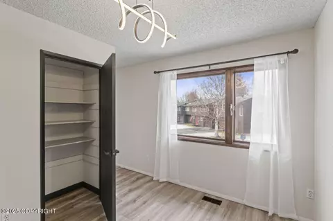 9443 Canton Loop, Anchorage, AK 99515 photo 13