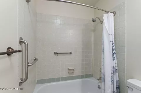 9443 Canton Loop, Anchorage, AK 99515 photo 18