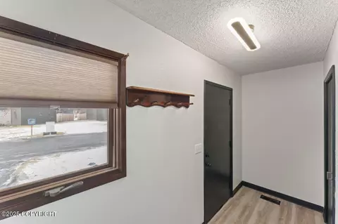 9443 Canton Loop, Anchorage, AK 99515 photo 3