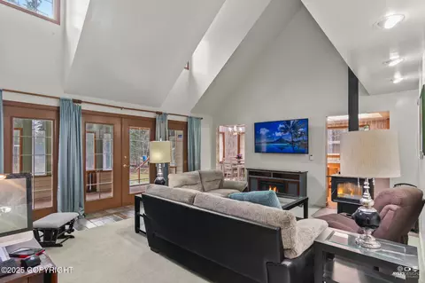 51641 Olympic Ave, Kasilof, AK 99610
