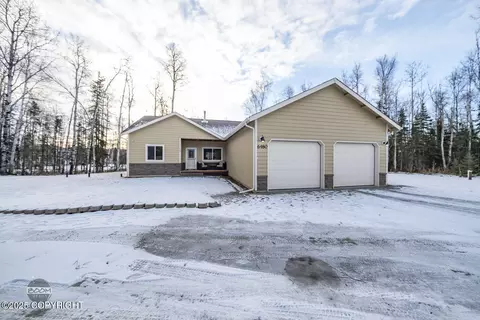6480 W Rashelle Cir, Wasilla, AK 99654