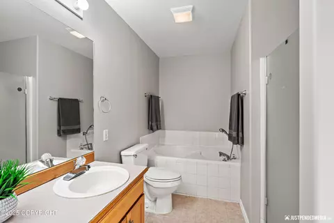 2534 Brookstone Loop, Anchorage, AK 99515 photo 17